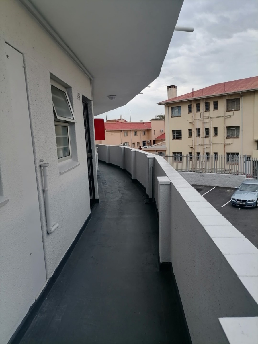 1 Bedroom Property for Sale in Mowbray Western Cape